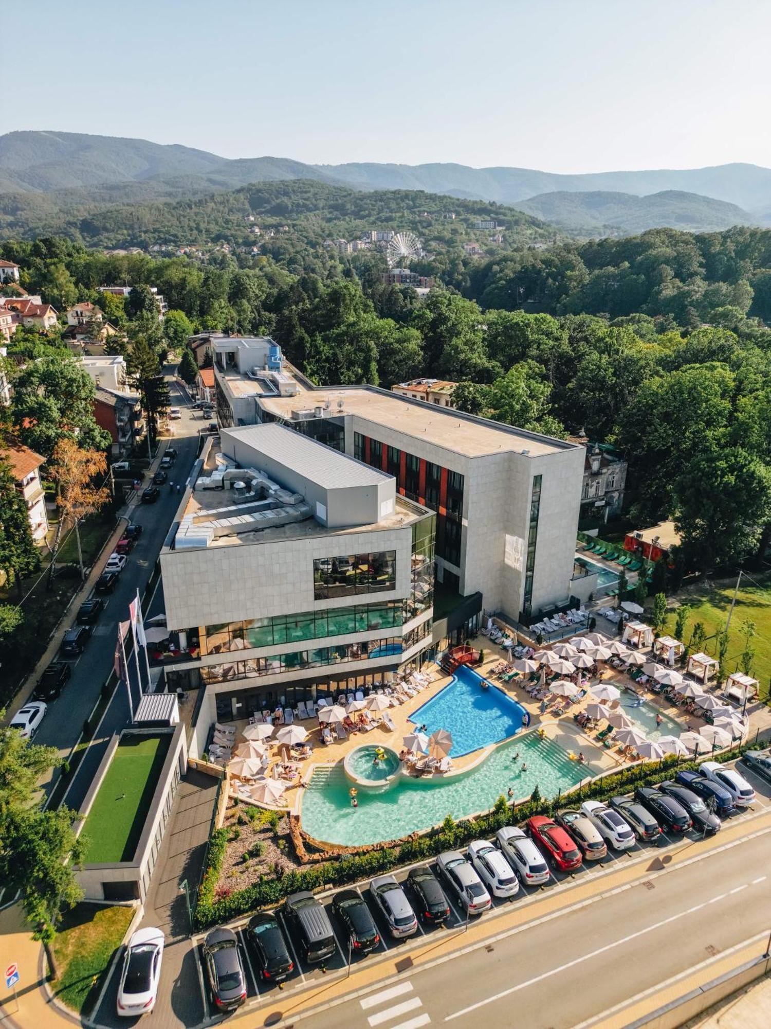 Hotel Tonanti Vrnjacka Banja Exterior photo